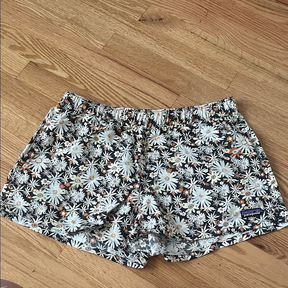 Patagonia Black Floral Daisy Athletic Shorts